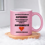 En väitä että isäni on supermies (0512) | Glittermuki 330ml