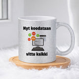 Nyt koodataan (0295) | Glittermuki 330ml