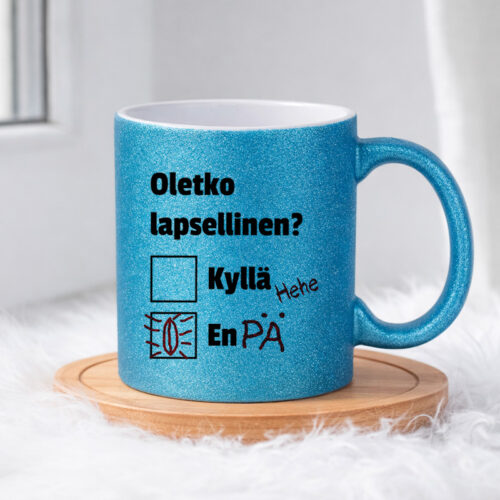 Oletko lapsellinen Kyllä - En (0260) | Glittermuki 330ml - Image 4