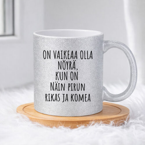 Rikas ja komea (0169) | Glittermuki 330ml - Image 3
