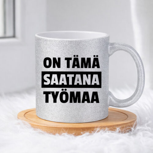 On tämä saatana työmaa (0404) | Glittermuki 330ml - Image 3